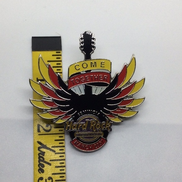 4 Seminole Hard Rock Hotel & Casino Pins ( Hollywood Florida ) #2 - Picture 5 of 12